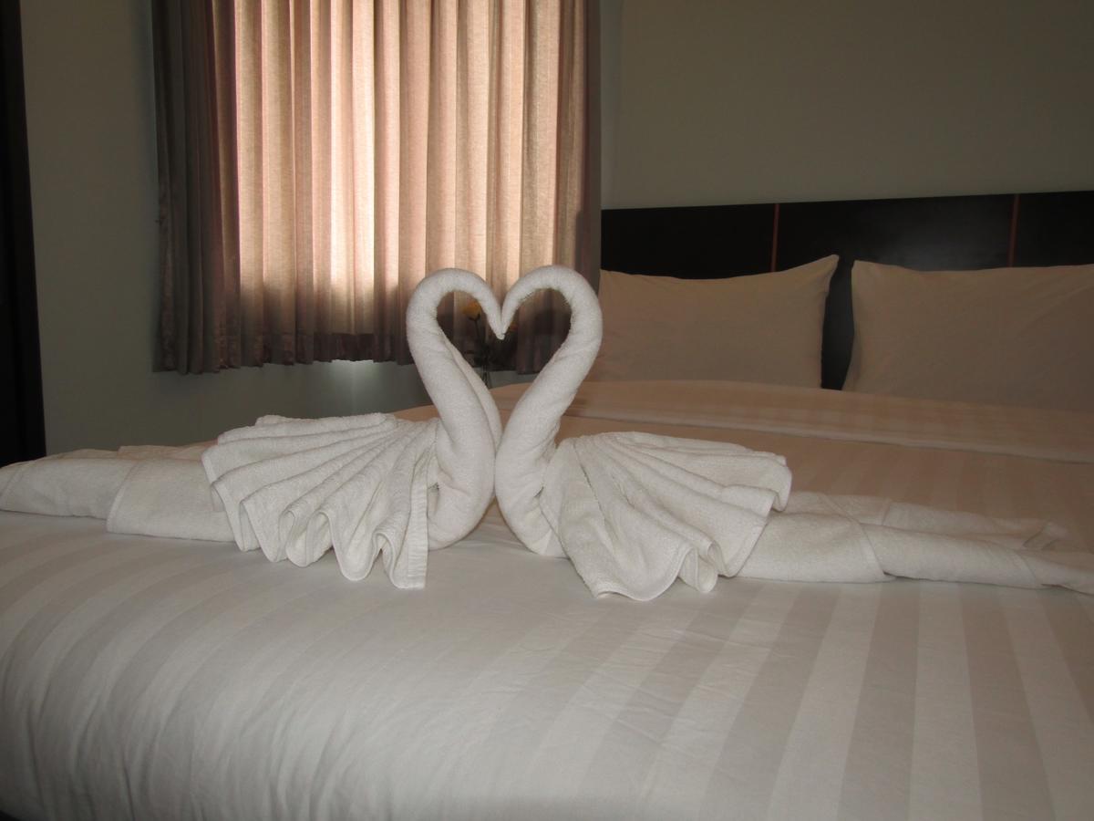 La Viva Buriram Hotel ภายนอก รูปภาพ