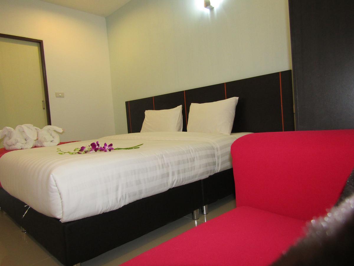 La Viva Buriram Hotel ภายนอก รูปภาพ
