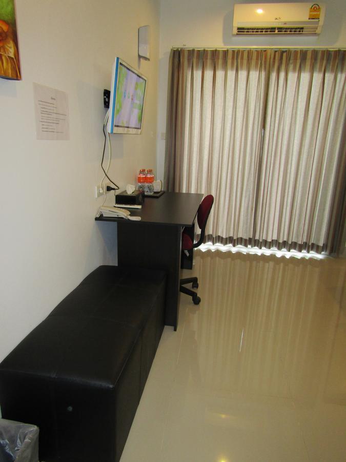 La Viva Buriram Hotel ภายนอก รูปภาพ