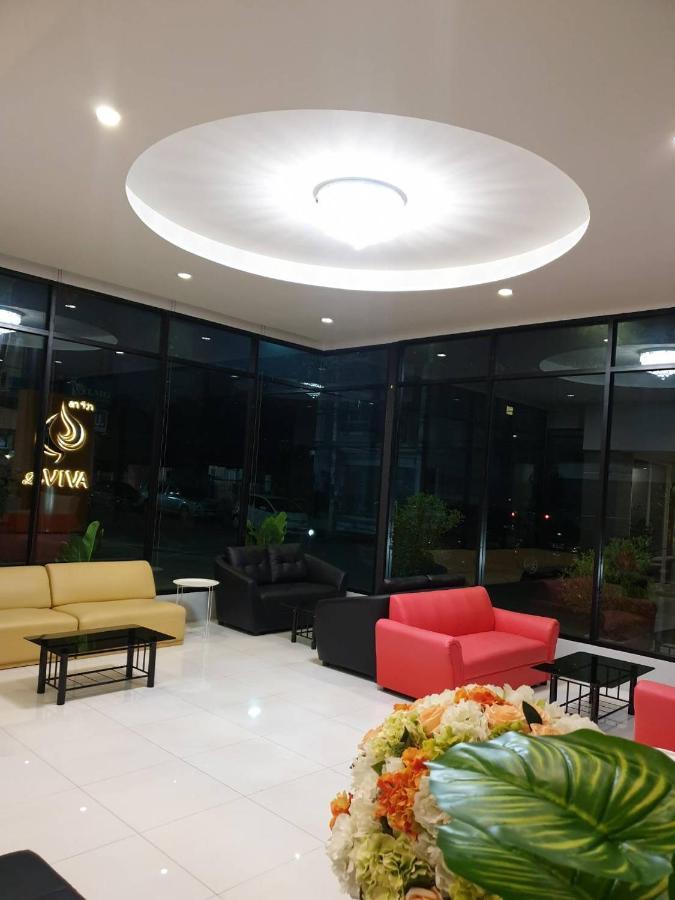La Viva Buriram Hotel ภายนอก รูปภาพ